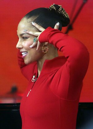 Alicia Keys leaked photo #24