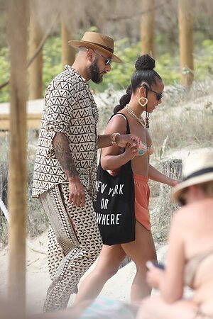 Alicia Keys leaked photo #55