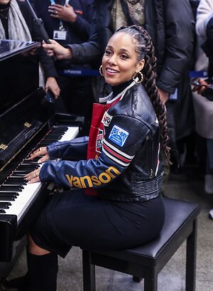 Alicia Keys leaked photo #81
