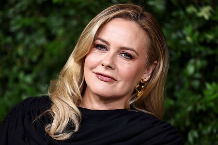 Alicia Silverstone leaked photo #57