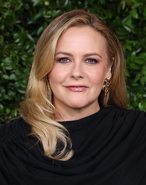 Alicia Silverstone leaked photo #87