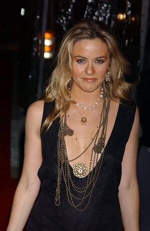 Alicia Silverstone leaked photo #116