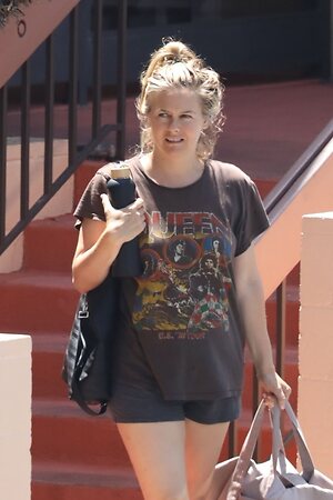 Alicia Silverstone leaked photo #157
