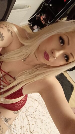 Alicia Vanessa Nude Leaked Photo #2