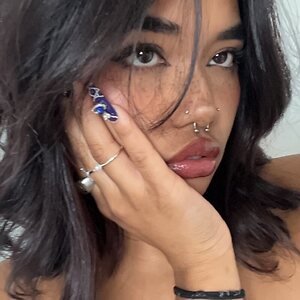Alicia4469 leaked photo #11