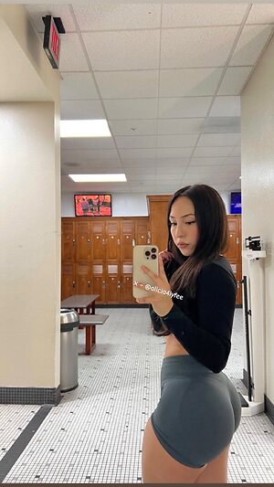 Alicia4lyfee leaked photo #3