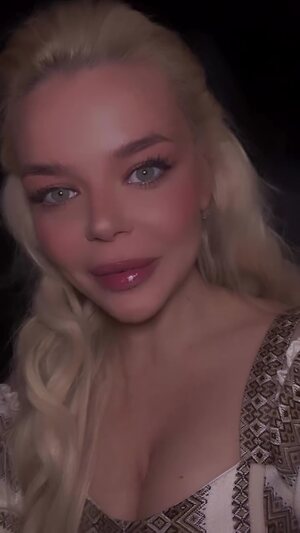 Alina Grosu leaked photo #2