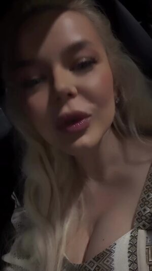Alina Grosu leaked photo #6