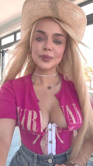 Alina Grosu leaked photo #67