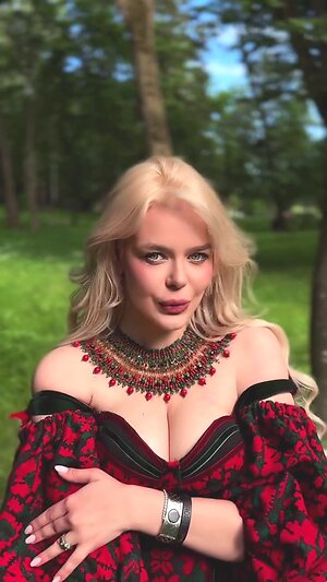 Alina Grosu leaked photo #71