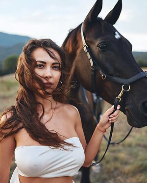 Alina Pivovar leaked photo #7