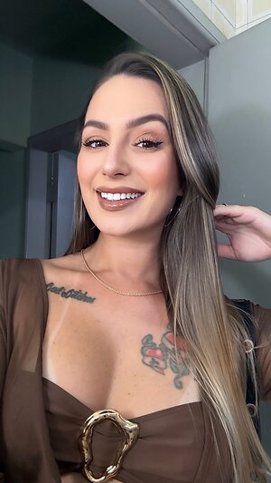 Aline Cervi leaked photo #33