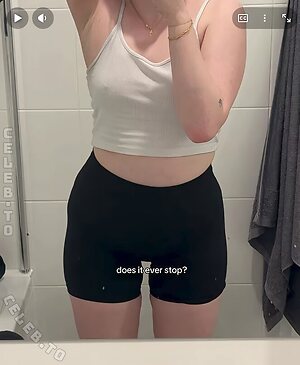Aline Xue leaked photo #17