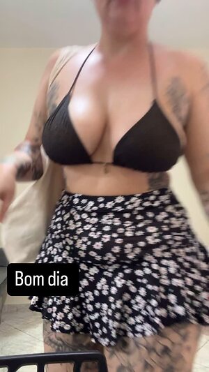 Aline_Valentin leaked photo #18