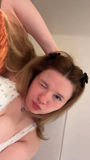 Alinnn.na.a leaked photo #3