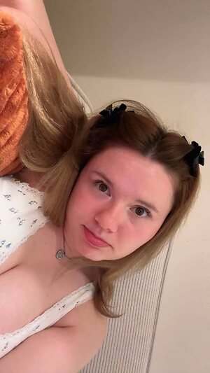 Alinnn.na.a leaked photo #4