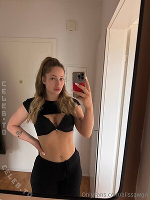Alischa.mlr / jade.mlr leaked photo #233