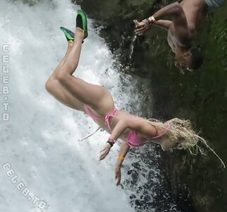 Alisha Lehmann photo