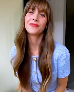 Alison Brie Hot leaked photo #69