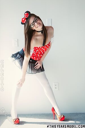 Alison Rey Nude Leaked Photo #13
