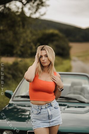 Alissia.e39 Nude Leaked Photo #50