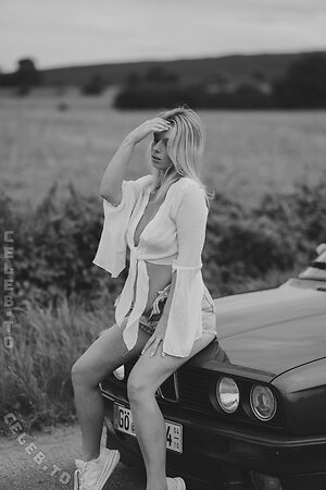 Alissia.e39 Nude Leaked Photo #53