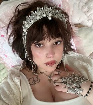 alivegirlnare leaked photo #4