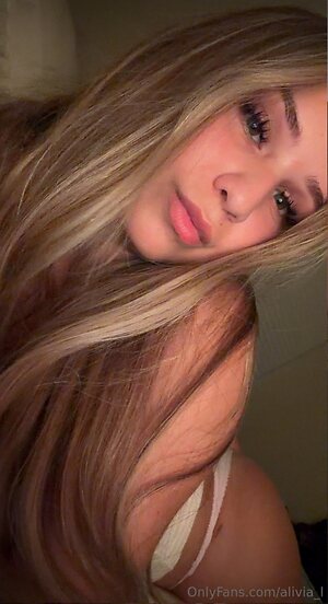 Alivia leaked photo #7