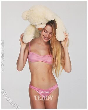 Alix Morillo leaked photo #73