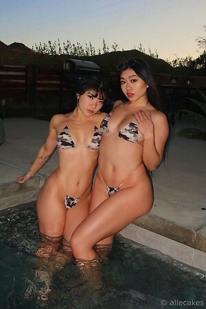 AlleCakes leaked photo #209