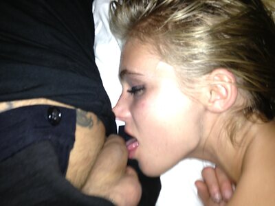 Allegra Carpenter leaked photo #6