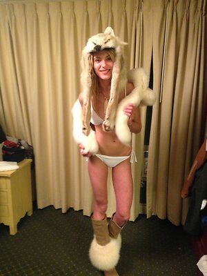 Allegra Carpenter leaked photo #45
