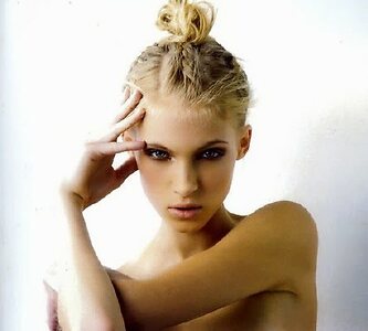 Allegra Carpenter leaked photo #90