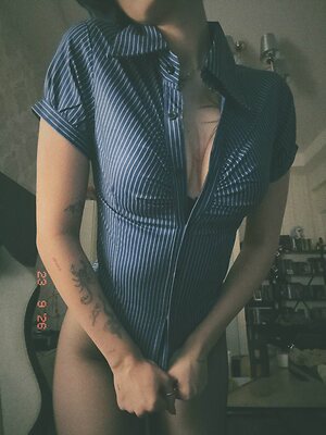 alleksa.ndria leaked photo #2