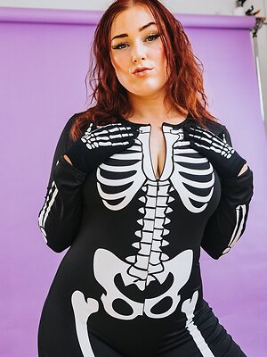 Allie Katch leaked photo #12