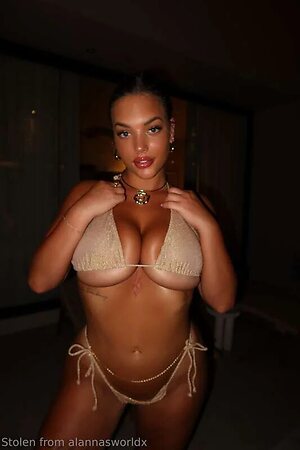 Allie Sherlock leaked photo #68
