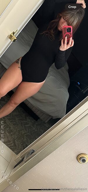 Allie Sin Nude Leaked Photo #7