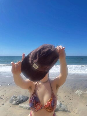 Allison Kelly leaked photo #57