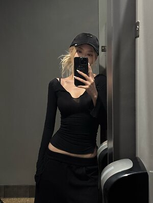 Allissa Shin leaked photo #10
