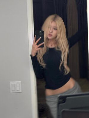 Allissa Shin leaked photo #11