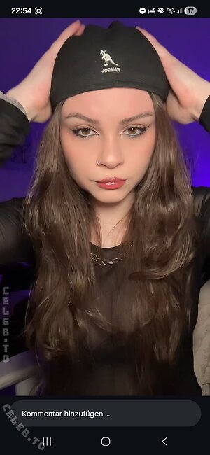 alltimeleah Nude Leaked Photo #9