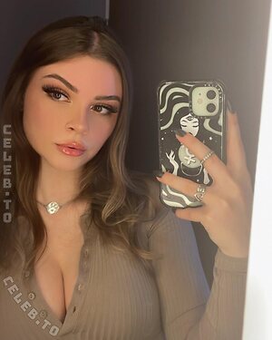 alltimeleah photo