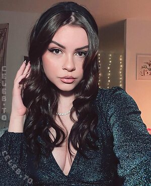 alltimeleah photo