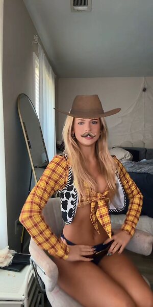 allynwd04 leaked photo #64
