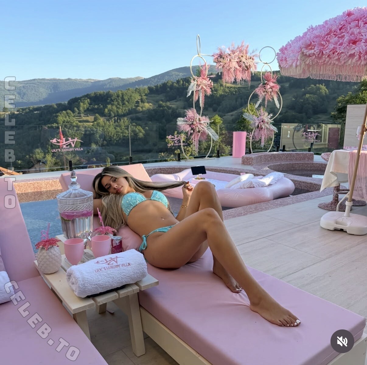 Almira Azemi photo