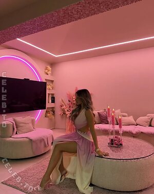 Almira Azemi photo