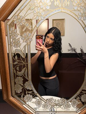 Alondra leaked photo #8