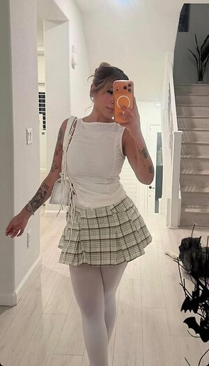 Alva Jay leaked photo #7