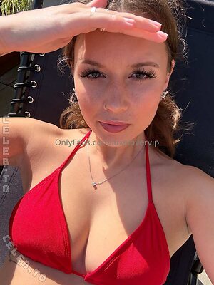 Alva Rose leaked photo #36