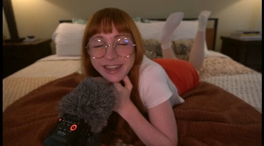 AlwaysSlightlySleepy leaked photo #21